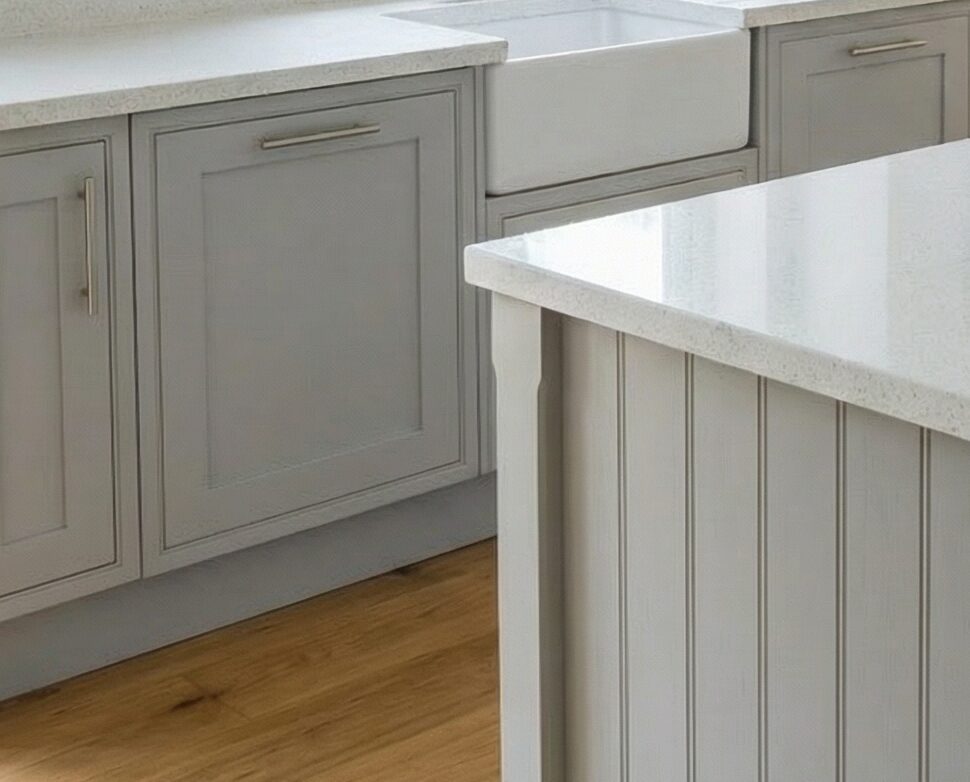 Closeup of cabinet finish